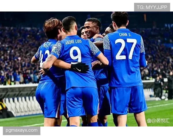 京沪大战燃爆工体，国安申花激战奉献经典对决